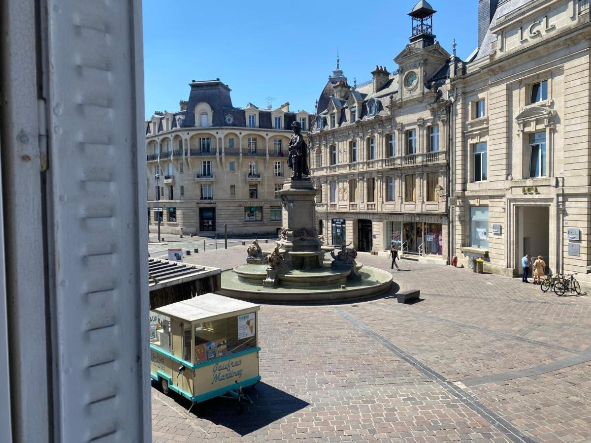 Le Gonzague, Appartement Hyper-Centre Tout Confort. Charleville-Mezieres Exterior foto