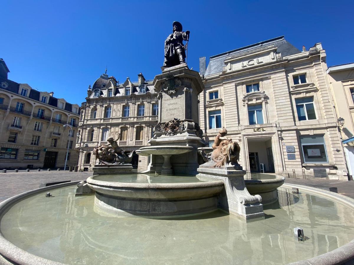 Le Gonzague, Appartement Hyper-Centre Tout Confort. Charleville-Mezieres Exterior foto